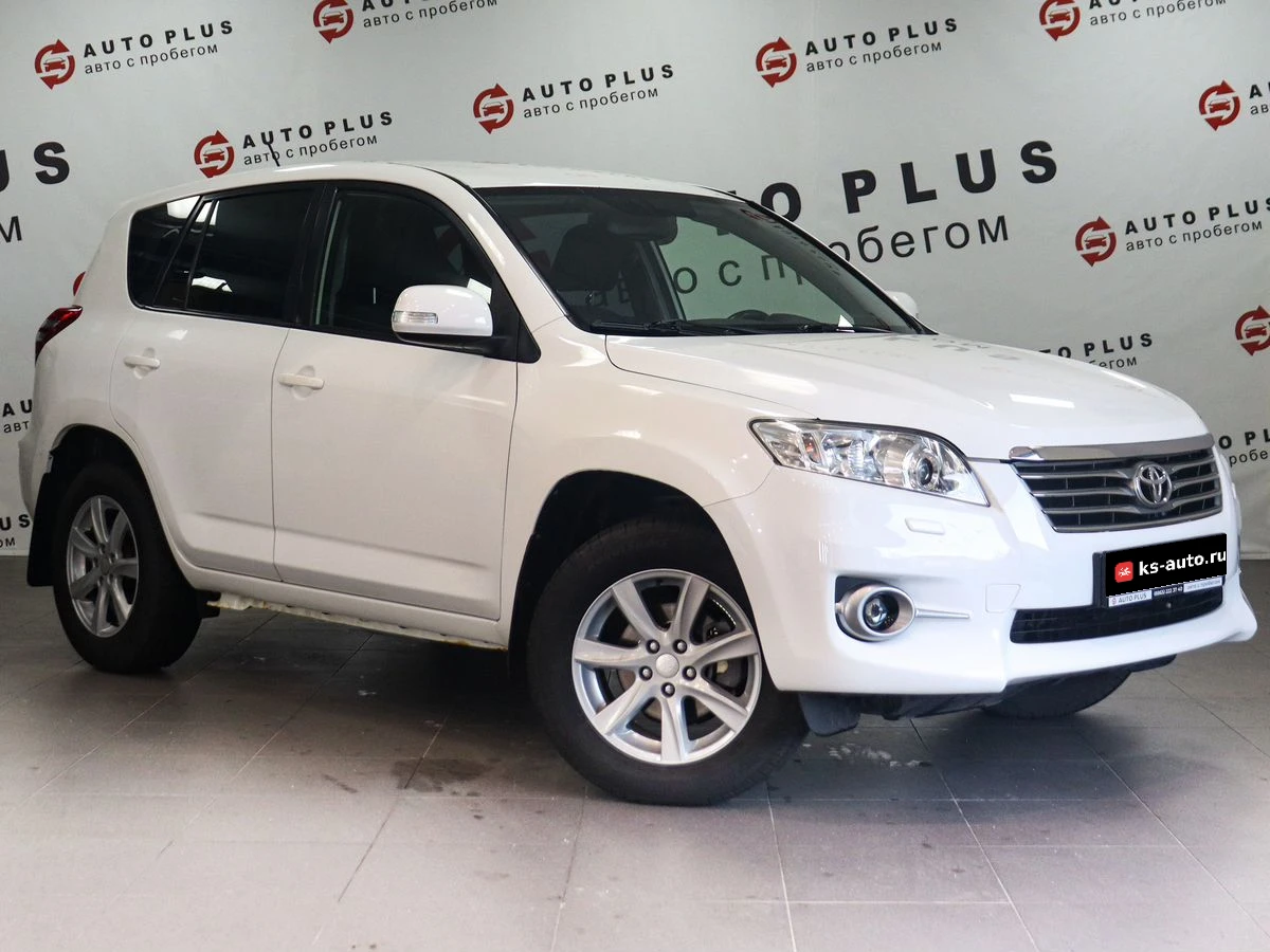 Toyota RAV4, 2011г, полный привод, вариатор