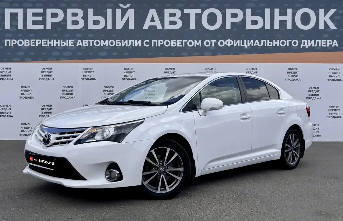 Toyota Avensis, 2012г, передний привод, вариатор