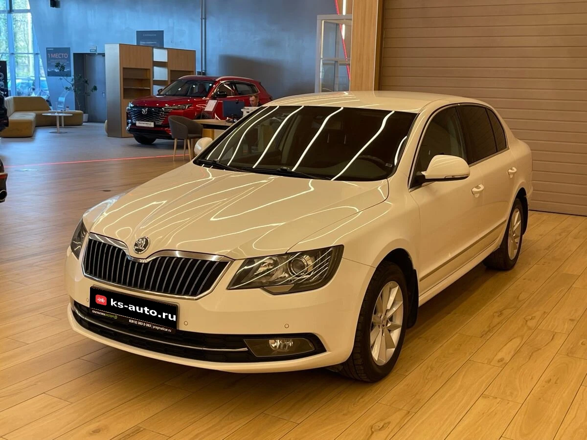 Skoda Superb, 2014г, передний привод, робот