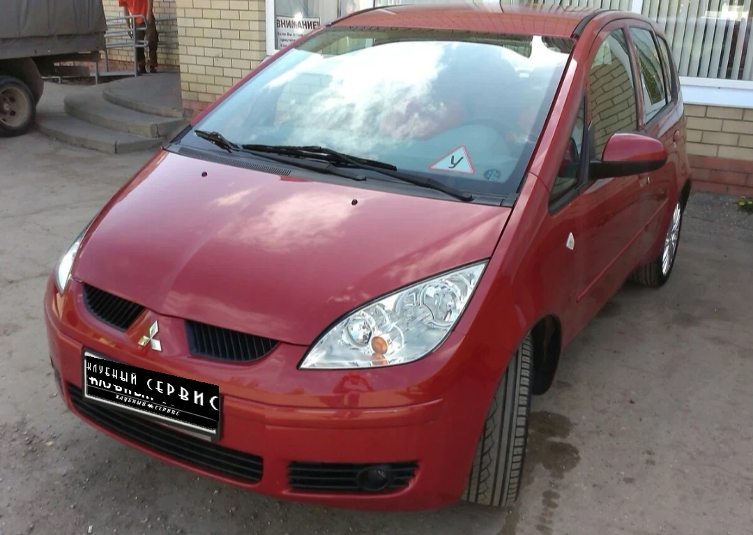 Mitsubishi Colt, 2008г., передний привод, робот