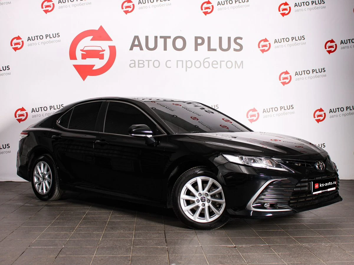 Toyota Camry, 2021г, передний привод, автомат