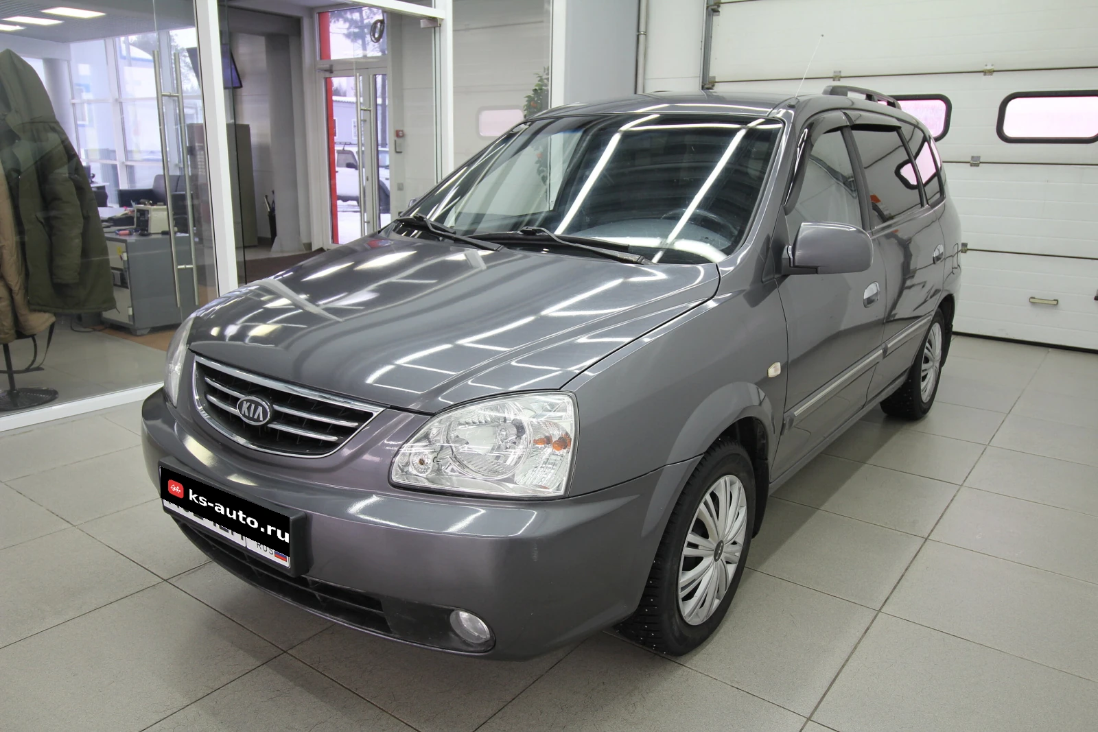Kia Carens, 2006г., передний привод, автомат