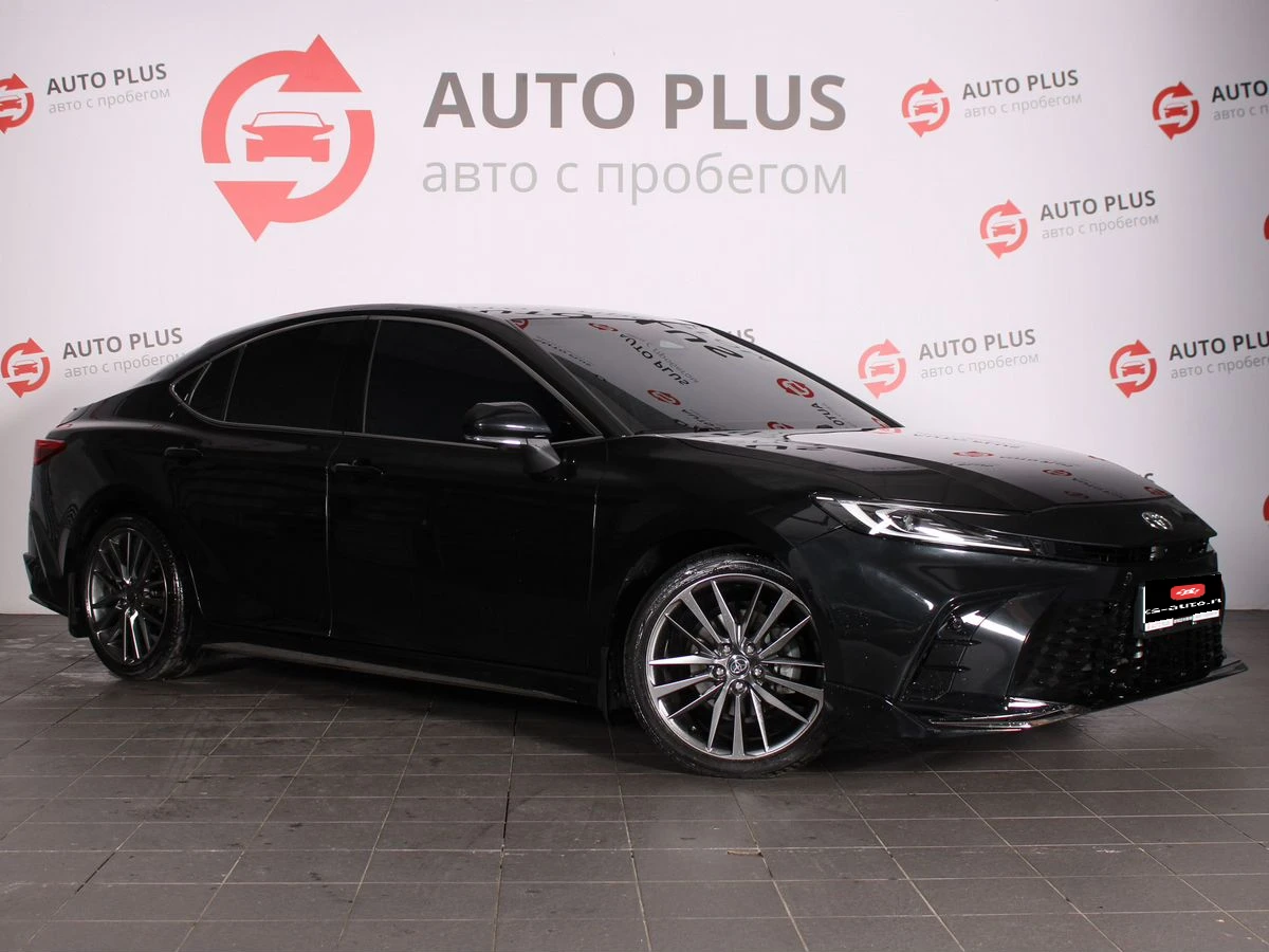 Toyota Camry, 2025г, передний привод, вариатор