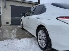 Toyota Camry, 2019г, передний привод, автомат