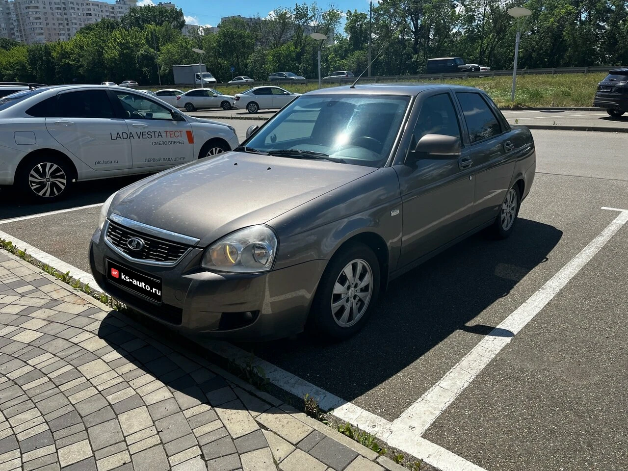 Lada (ВАЗ) Priora, 2015г, передний привод, механика