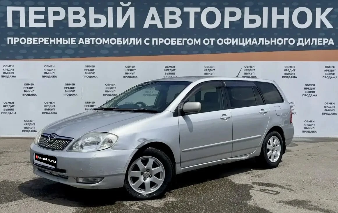 Toyota Corolla, 2001г., передний привод, автомат