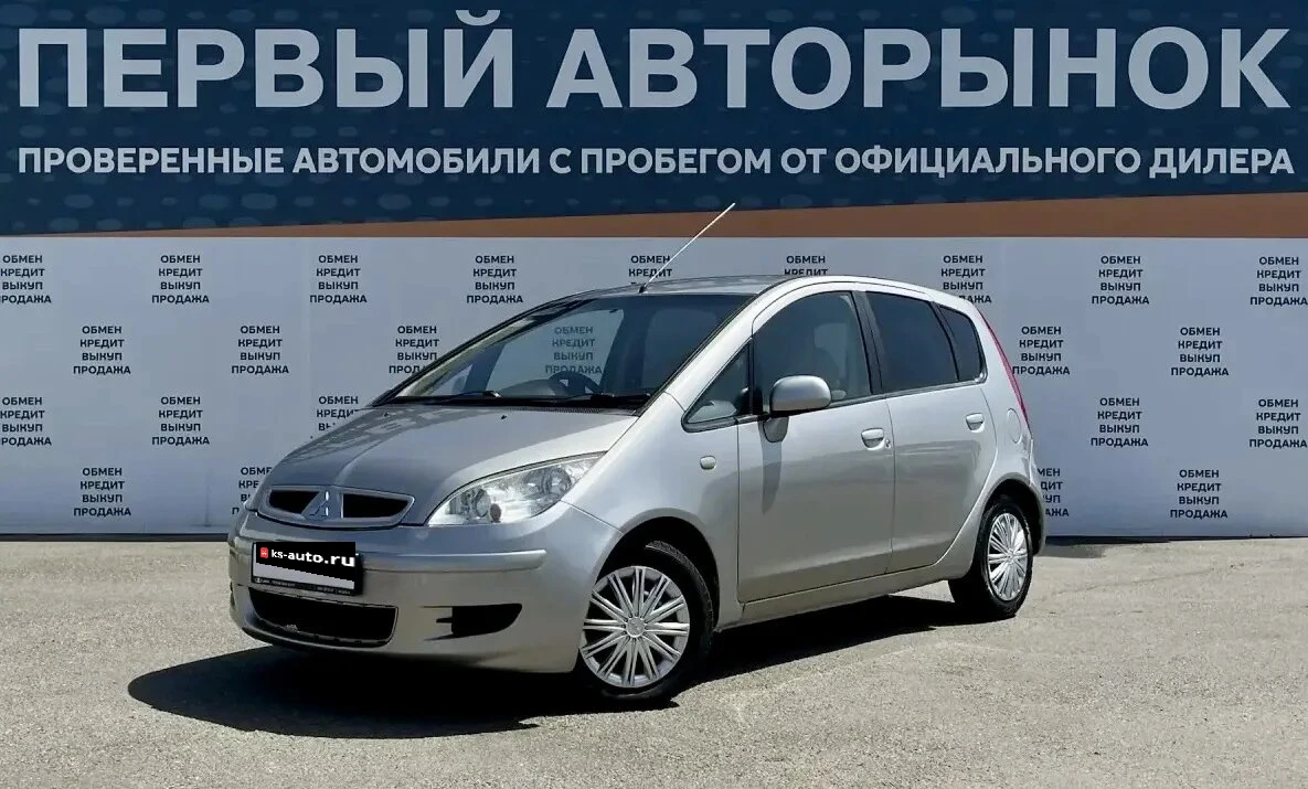 Mitsubishi Colt, 2004г., передний привод, вариатор