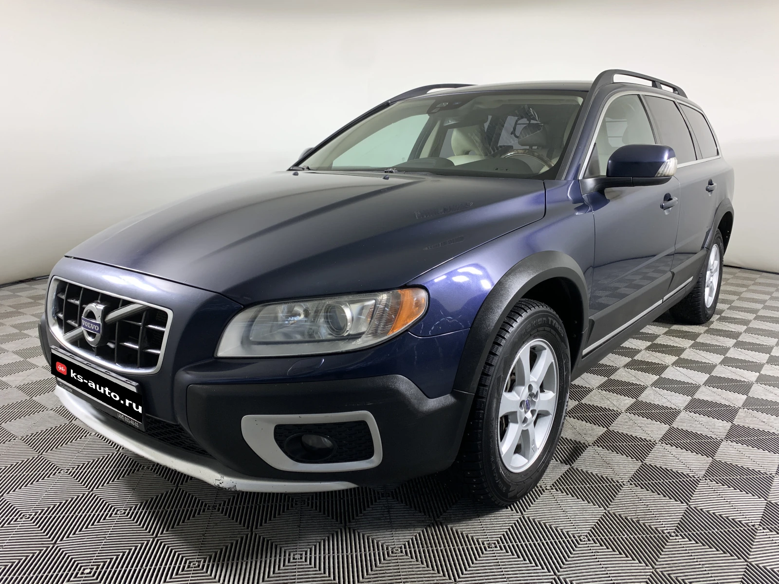 Volvo XC70, 2011г, передний привод, автомат