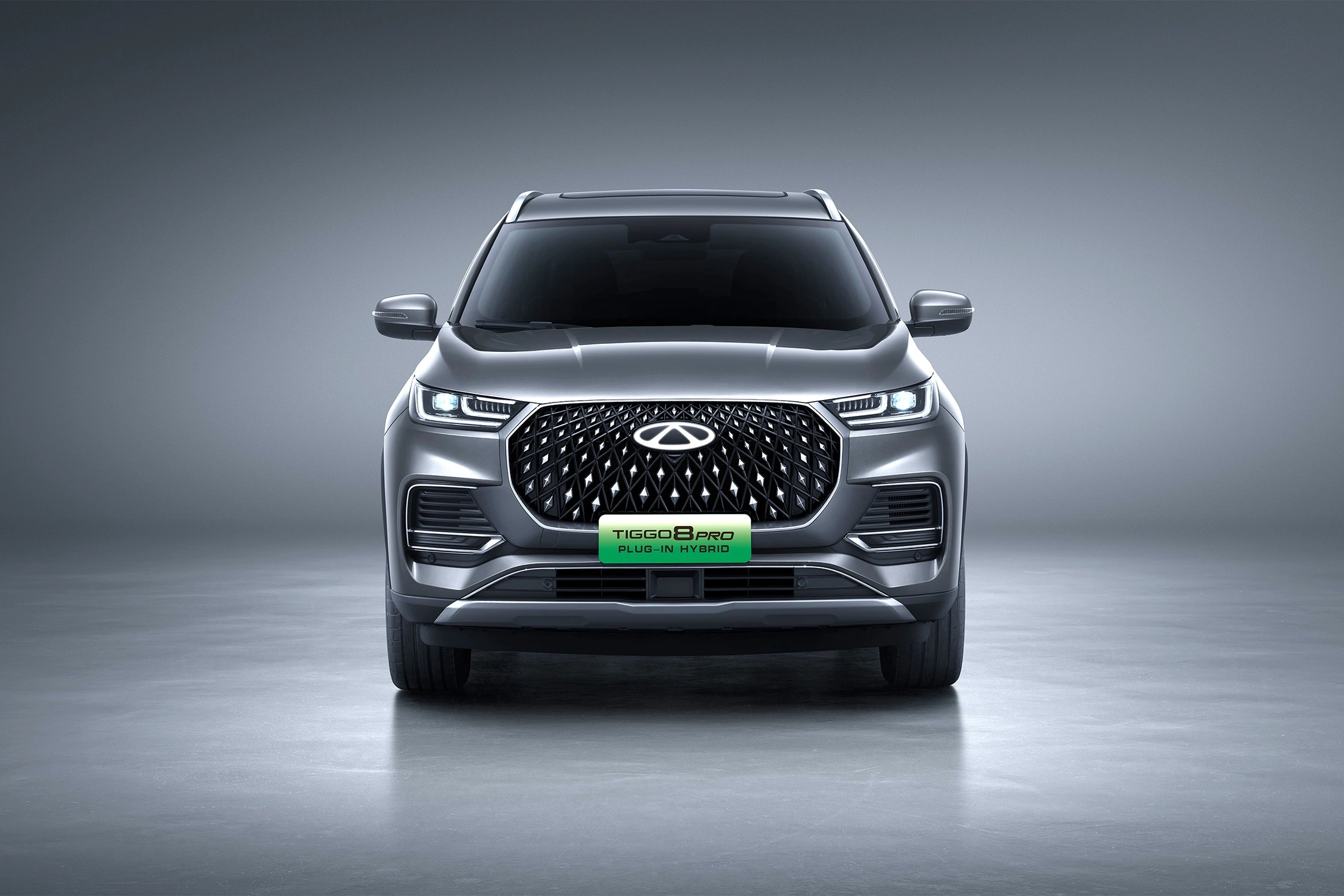 Chery объявила об уходе двух гибридных кроссоверов с российского рынка: Tiggo 7 Pro Plug-in Hybrid и Tiggo 8 Pro Plug-in Hybrid сняты с продажи.