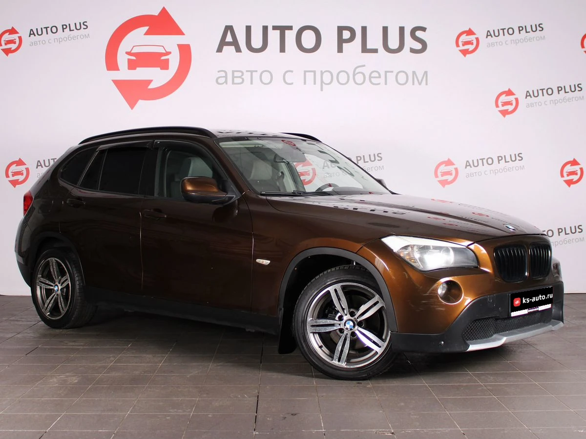 BMW X1, 2012г., задний привод, автомат