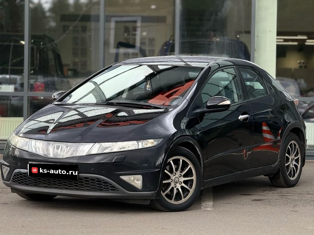 Honda Civic, 2008г, передний привод, робот