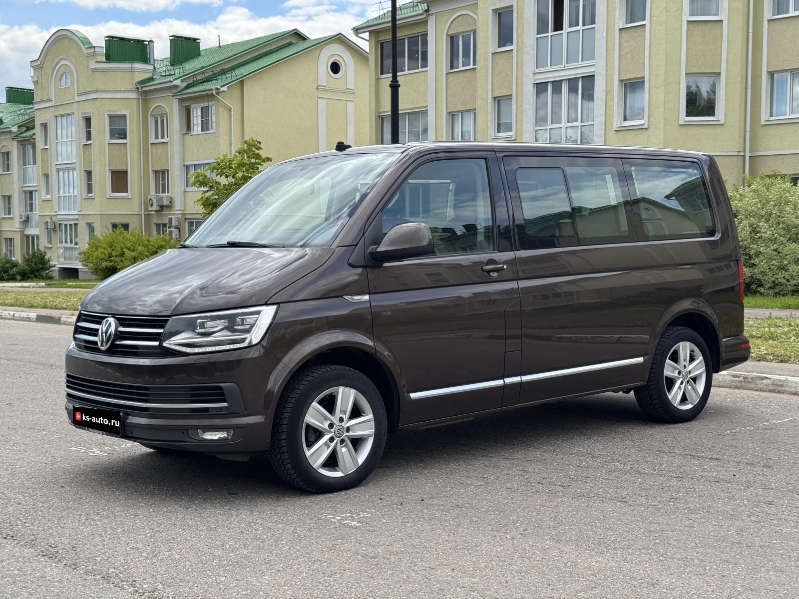 Volkswagen Multivan, 2018г, передний привод, робот