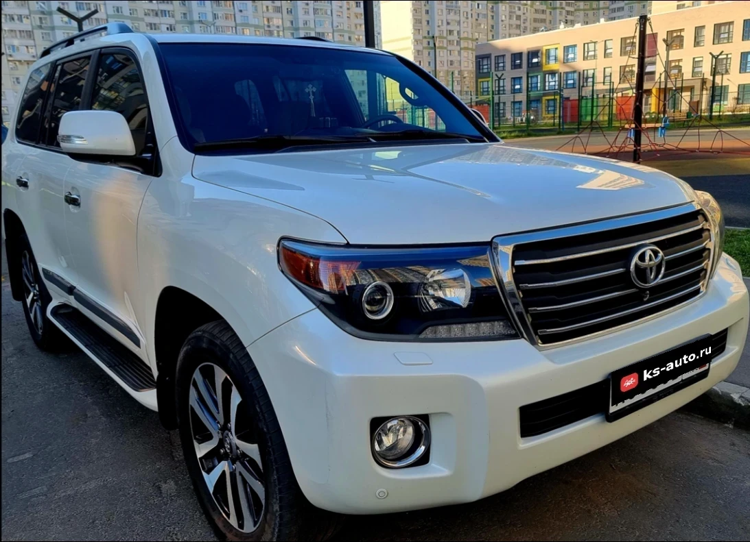 Toyota Land Cruiser
