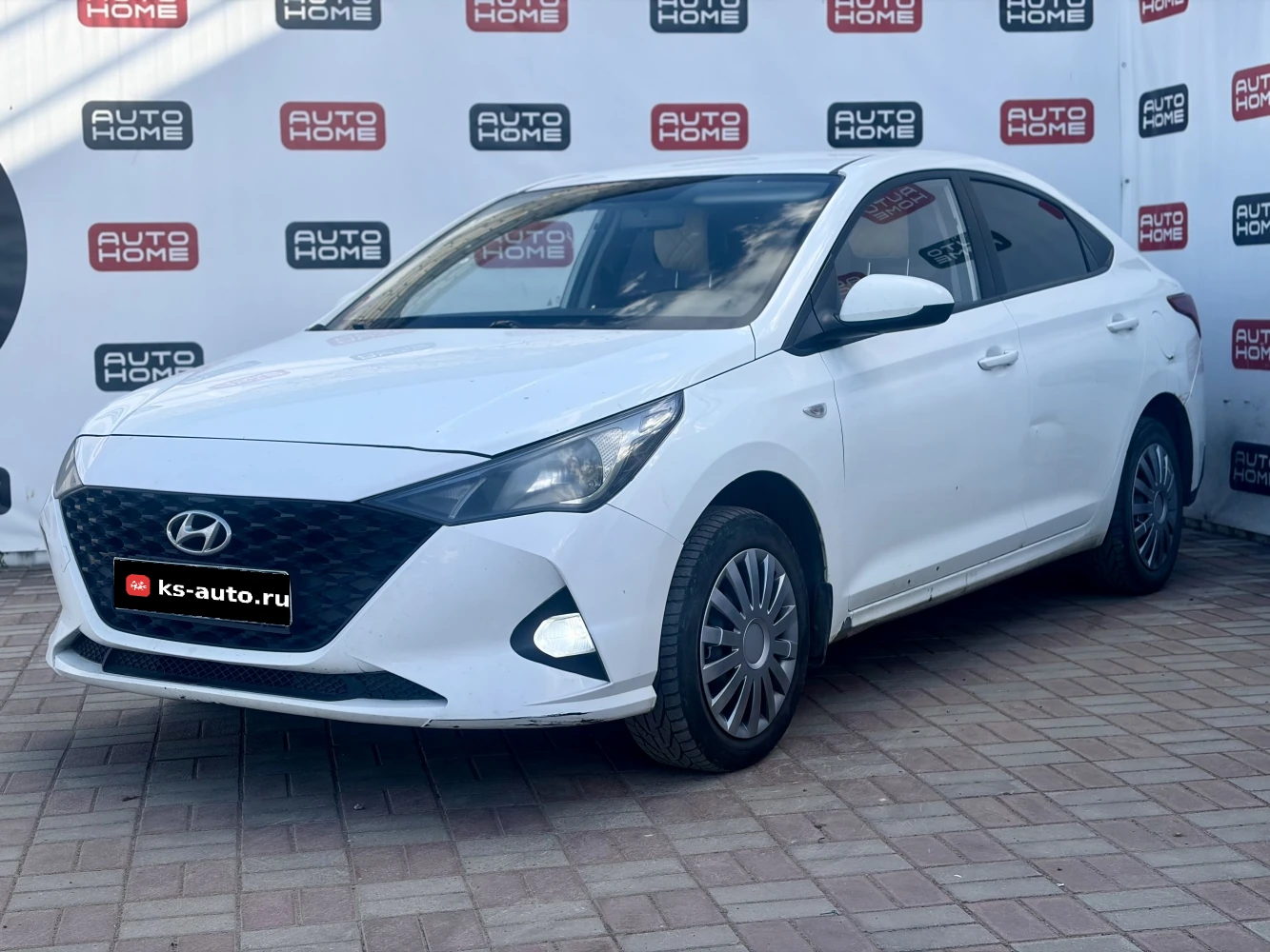Hyundai Solaris, 2020г., передний привод, автомат