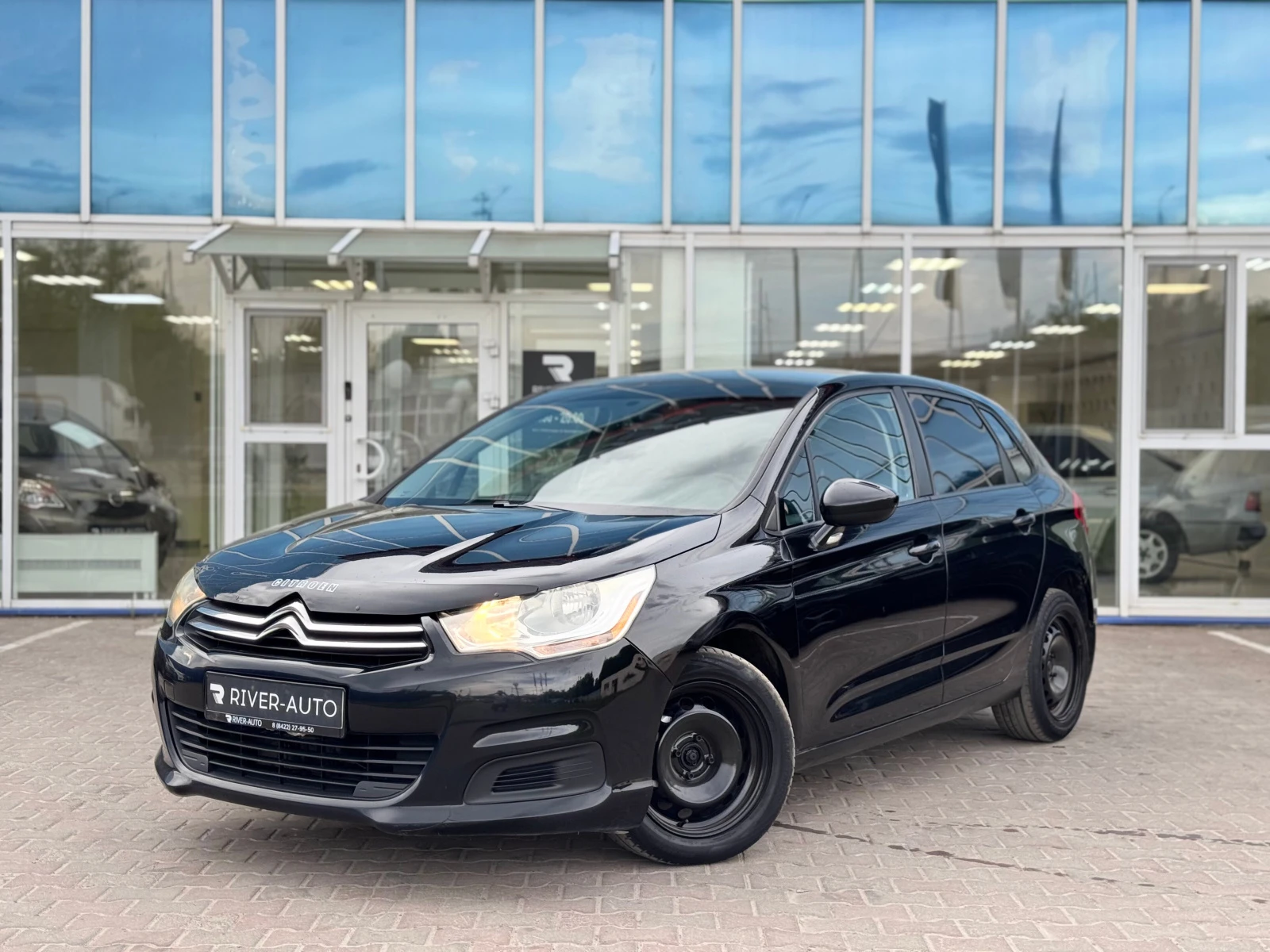 Citroen C4, 2012г., передний привод, механика