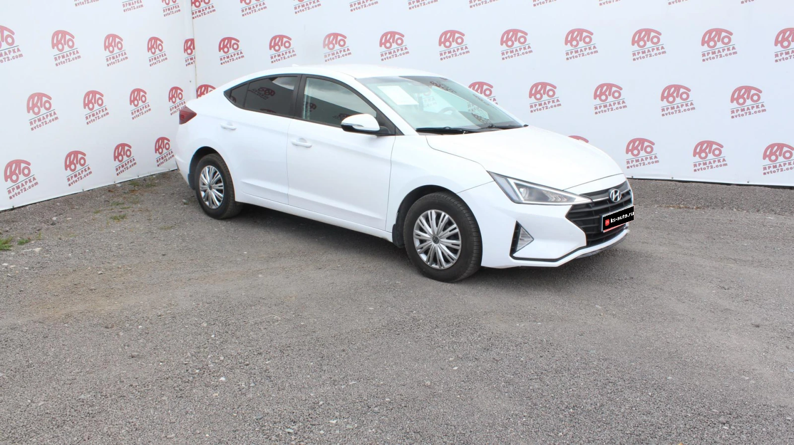 Hyundai Elantra, 2019г., передний привод, механика