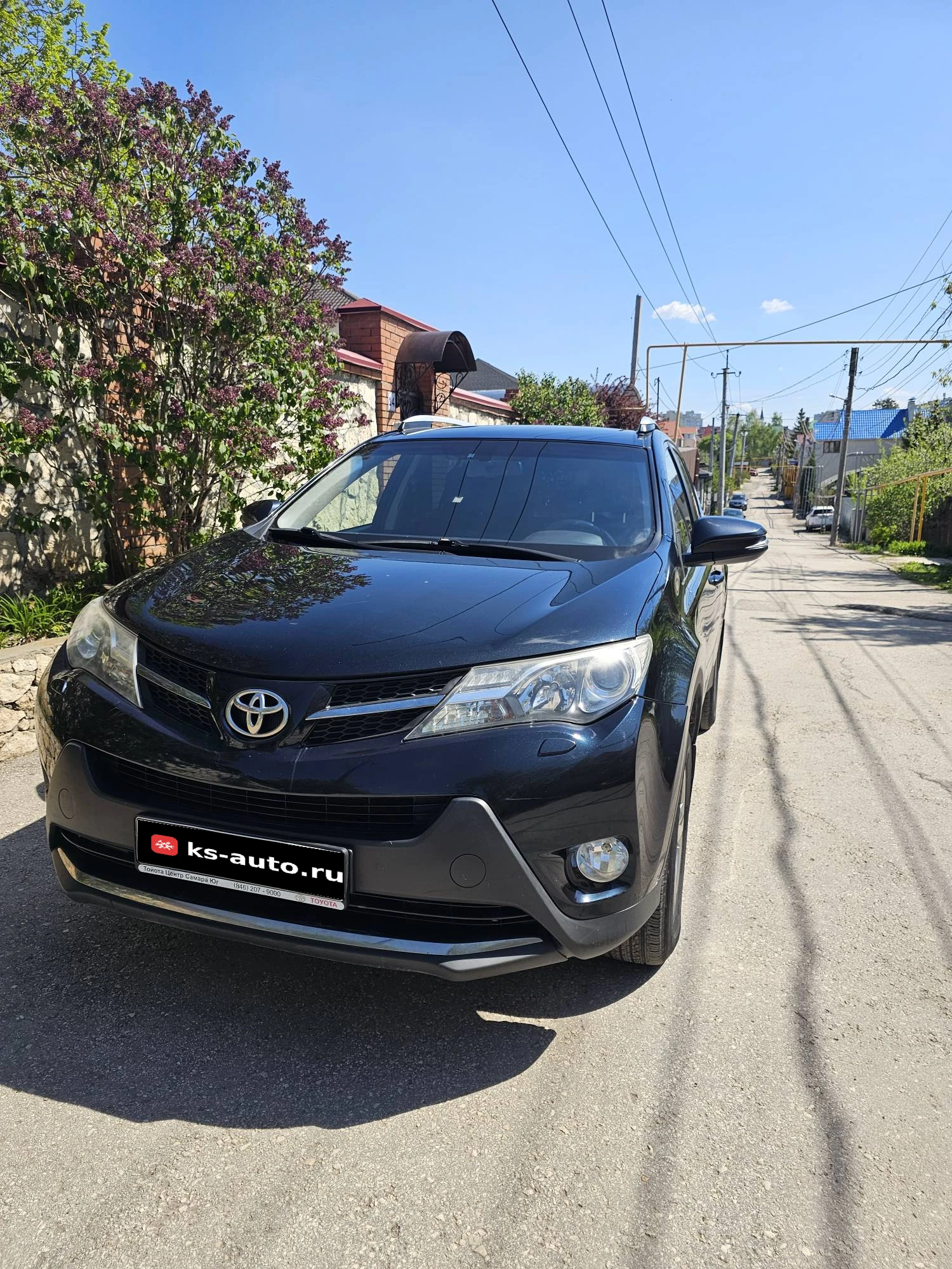 Toyota RAV4, 2015г, полный привод, автомат