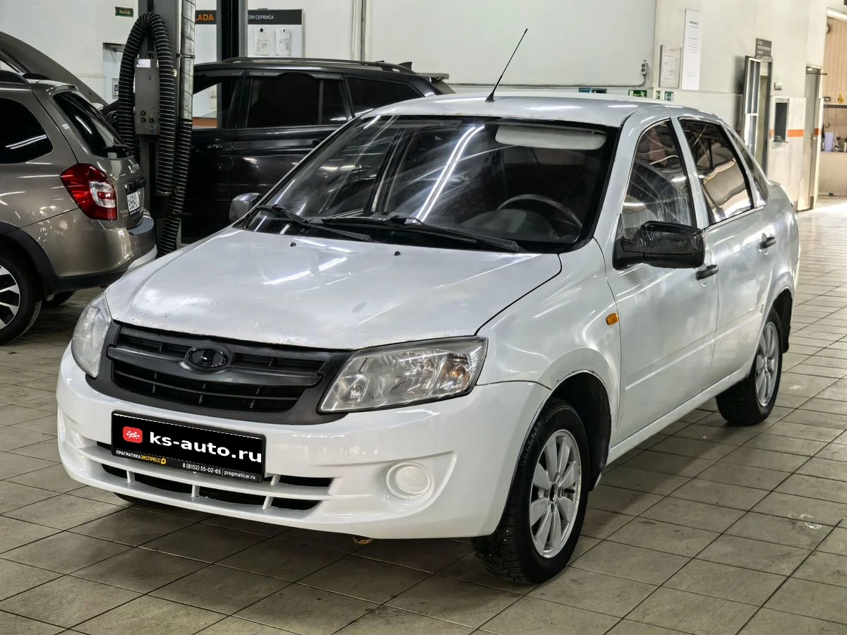 Lada (ВАЗ) Granta, 2013г, передний привод, механика