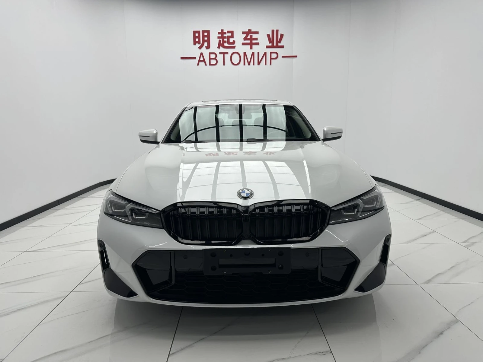 BMW 3 серии, 2022г, задний привод, автомат