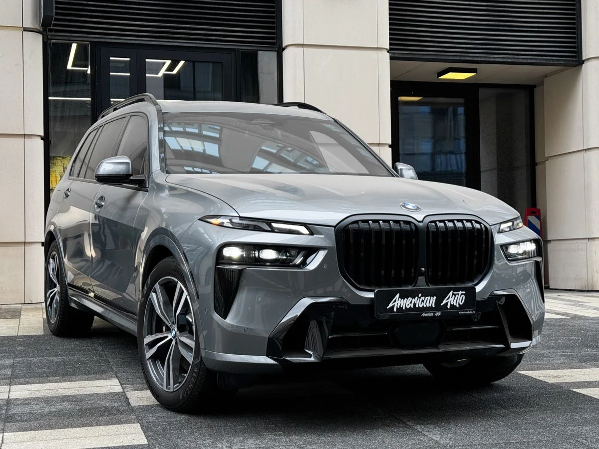 BMW X7, 2025г, полный привод, автомат