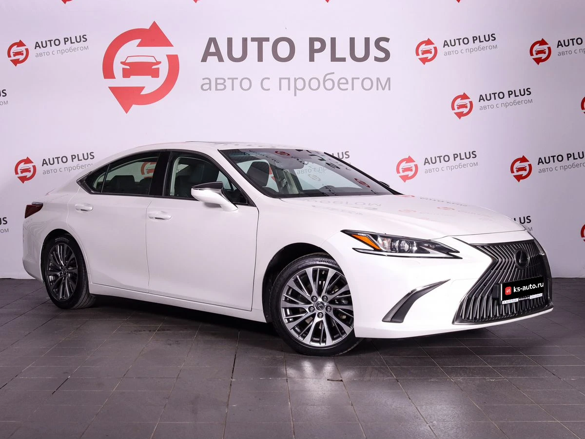 Lexus ES, 2020г, передний привод, автомат