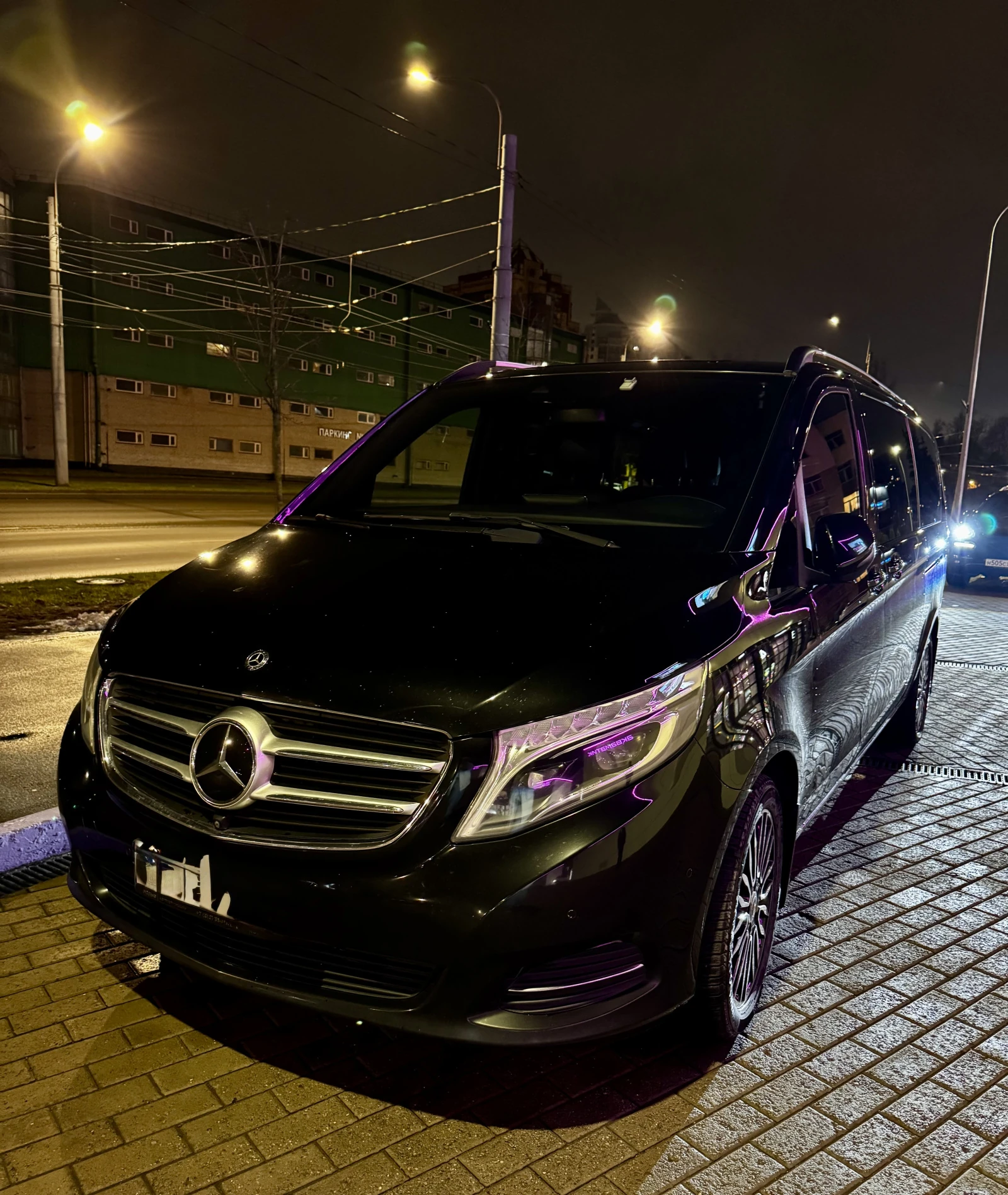 Mercedes-Benz V-Класс, 2018г., полный привод, автомат