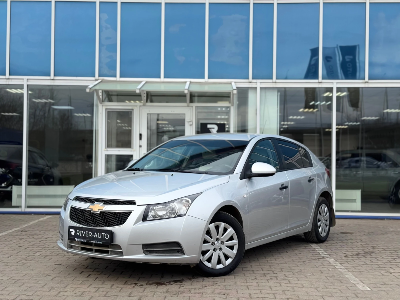 Chevrolet Cruze, 2012г., передний привод, автомат