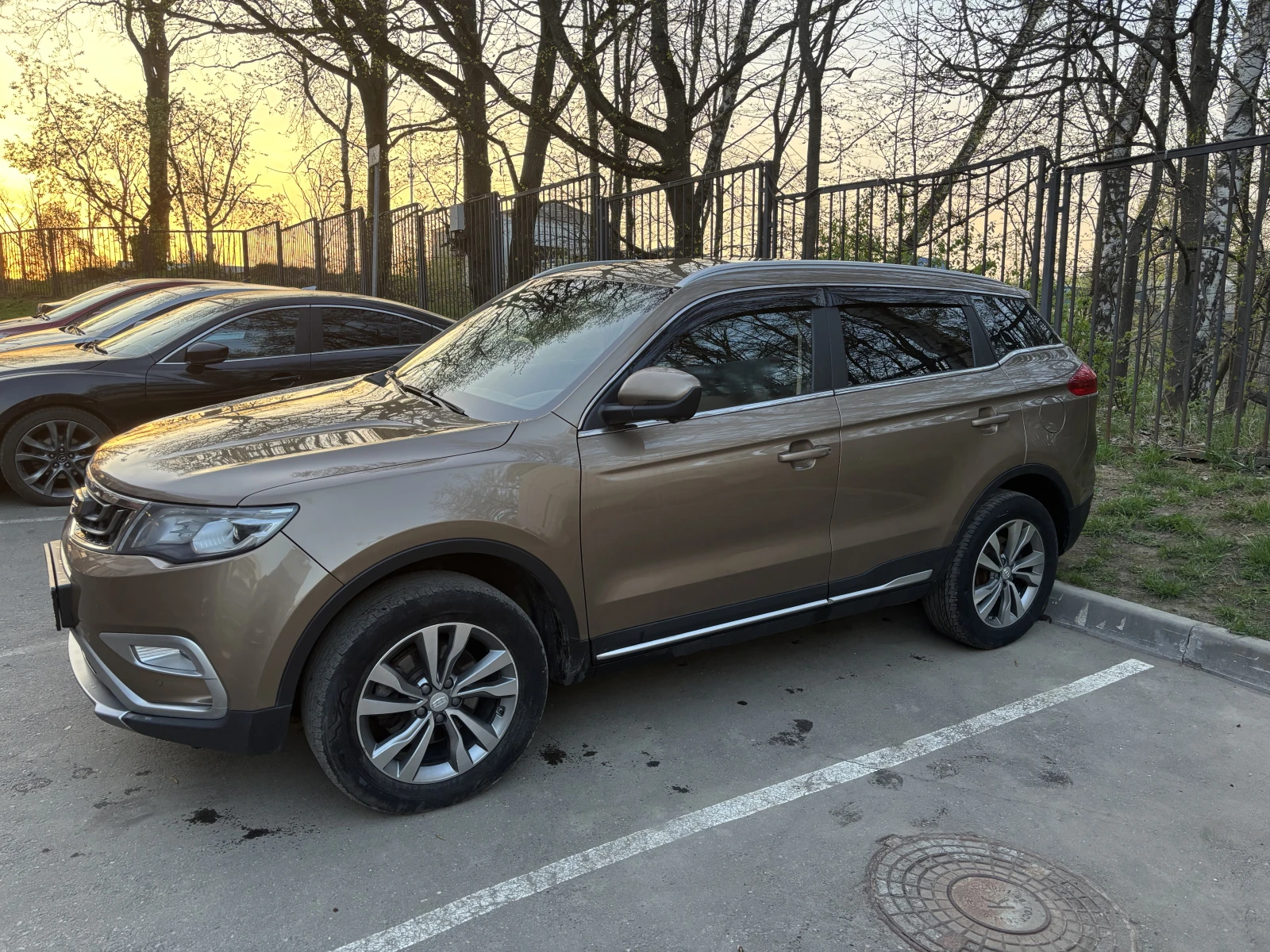 Geely Atlas, 2021г, передний привод, автомат