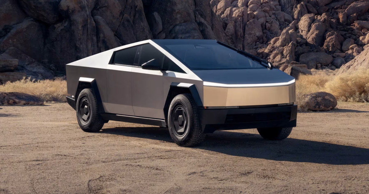 Tesla представила упрощенную версию футуристического пикапа Cybertruck