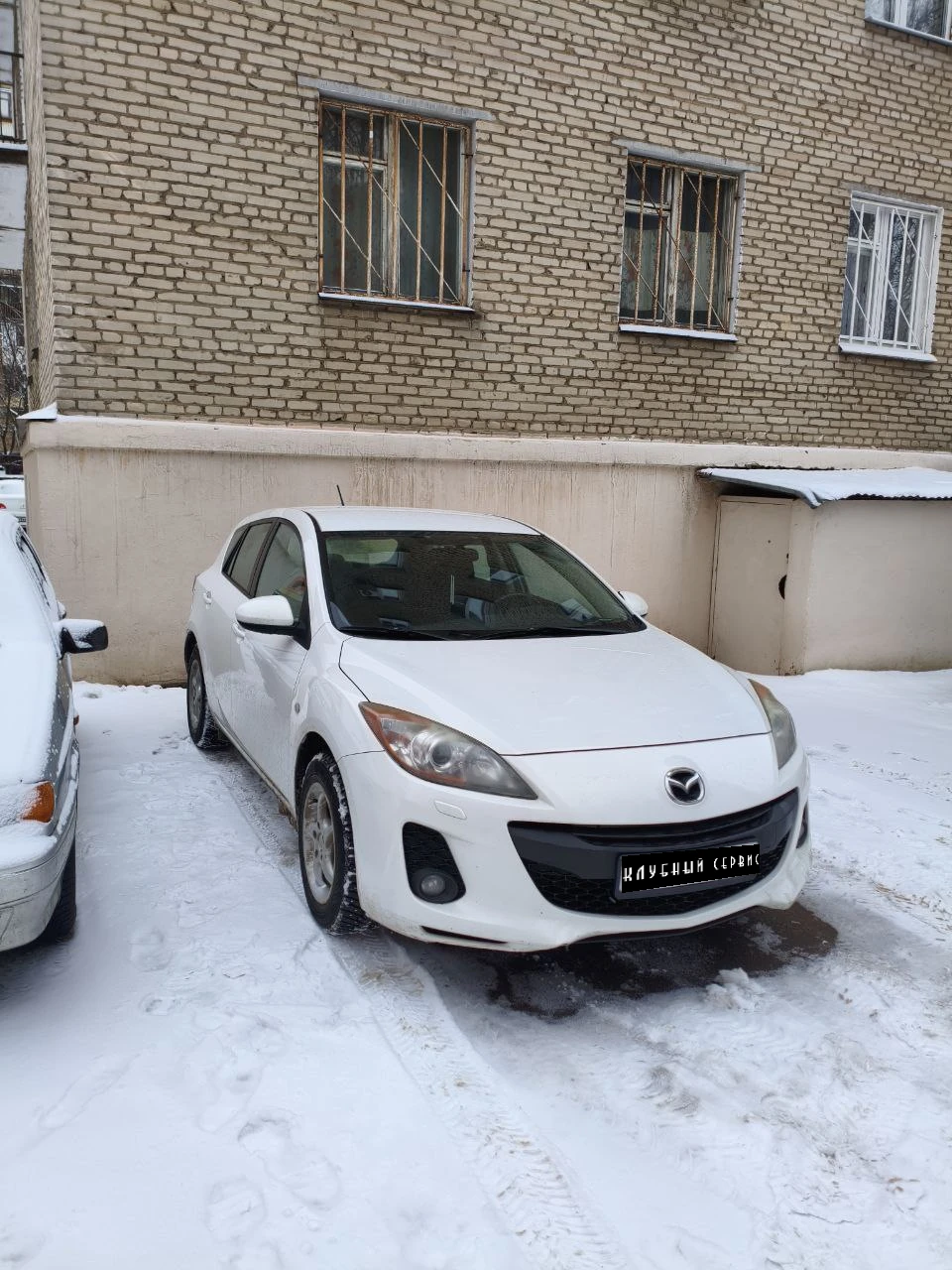 Mazda 3, 2011г., передний привод, автомат