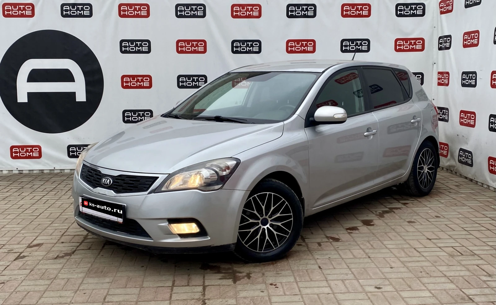 Kia Ceed, 2012г, передний привод, автомат