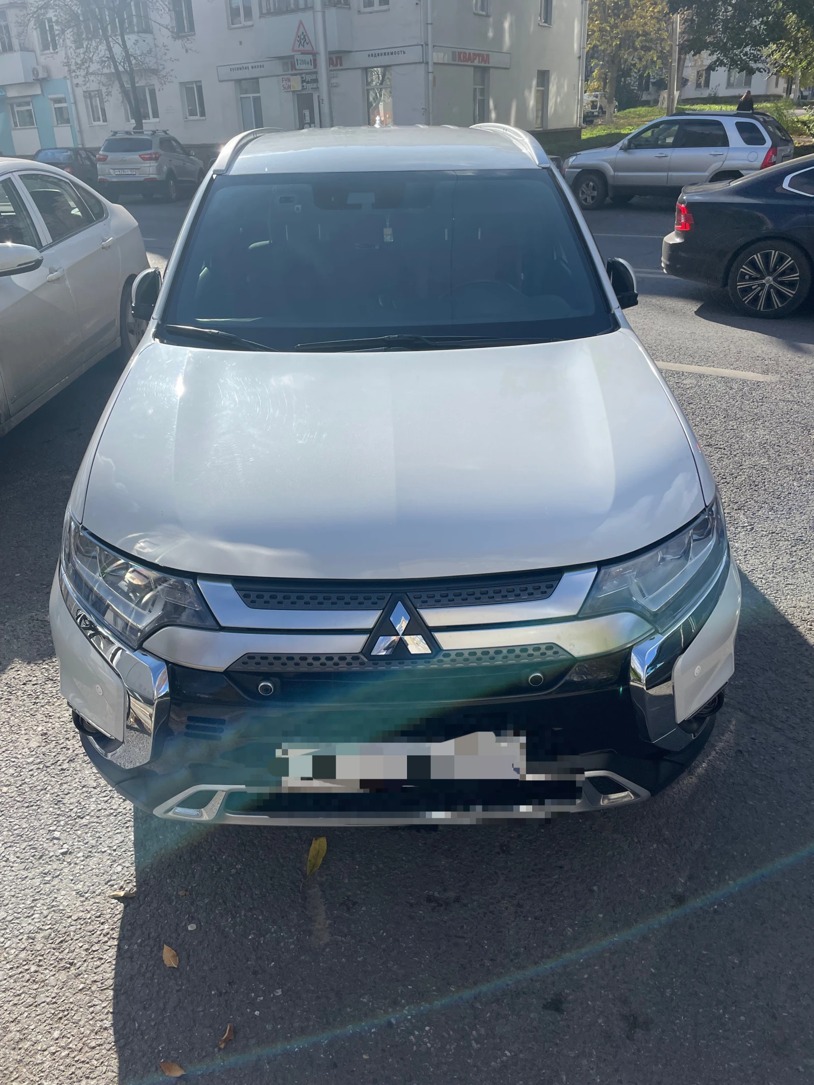 Mitsubishi Outlander, 2019г, полный привод, вариатор