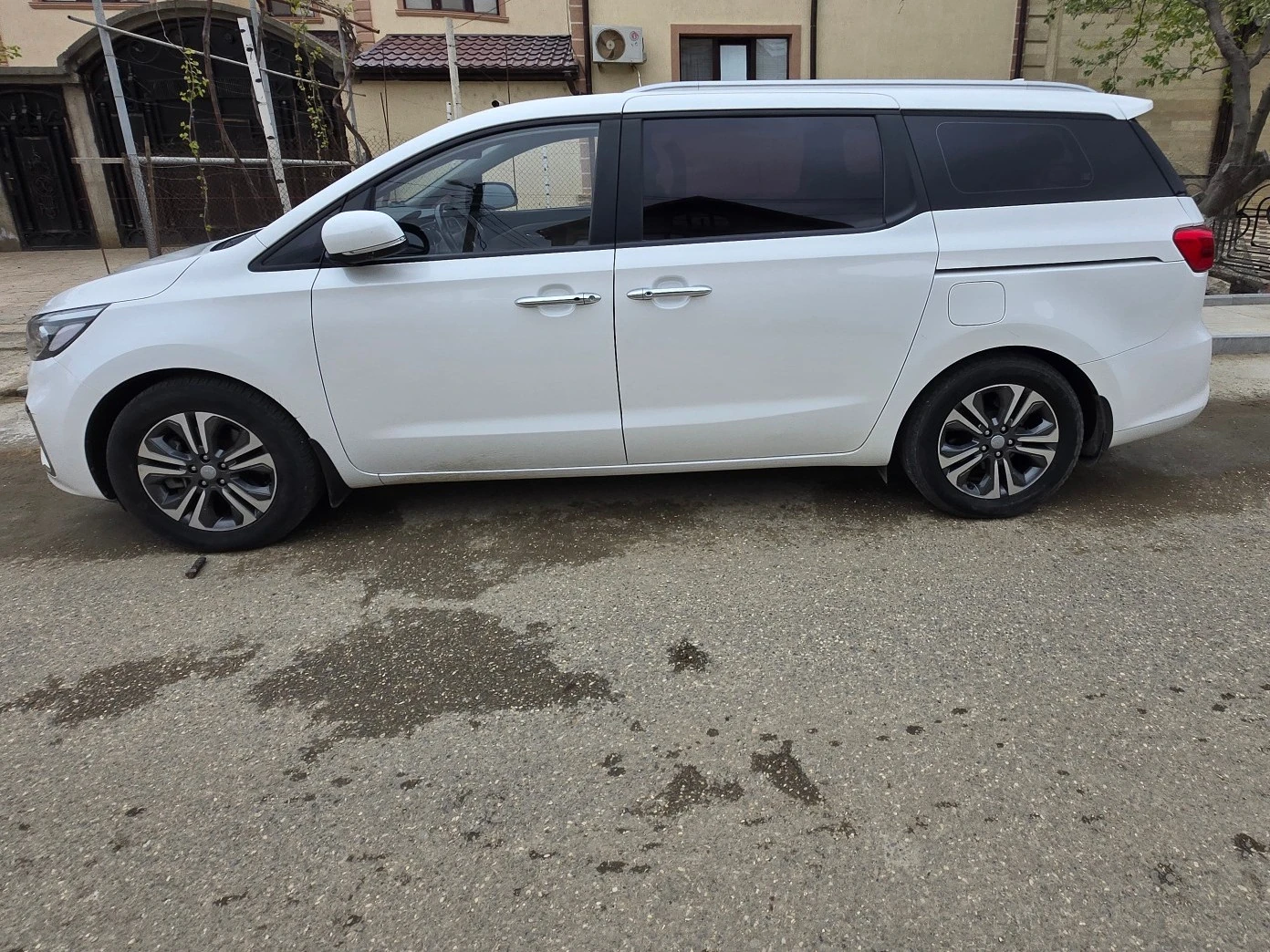 Kia Carnival, 2019г