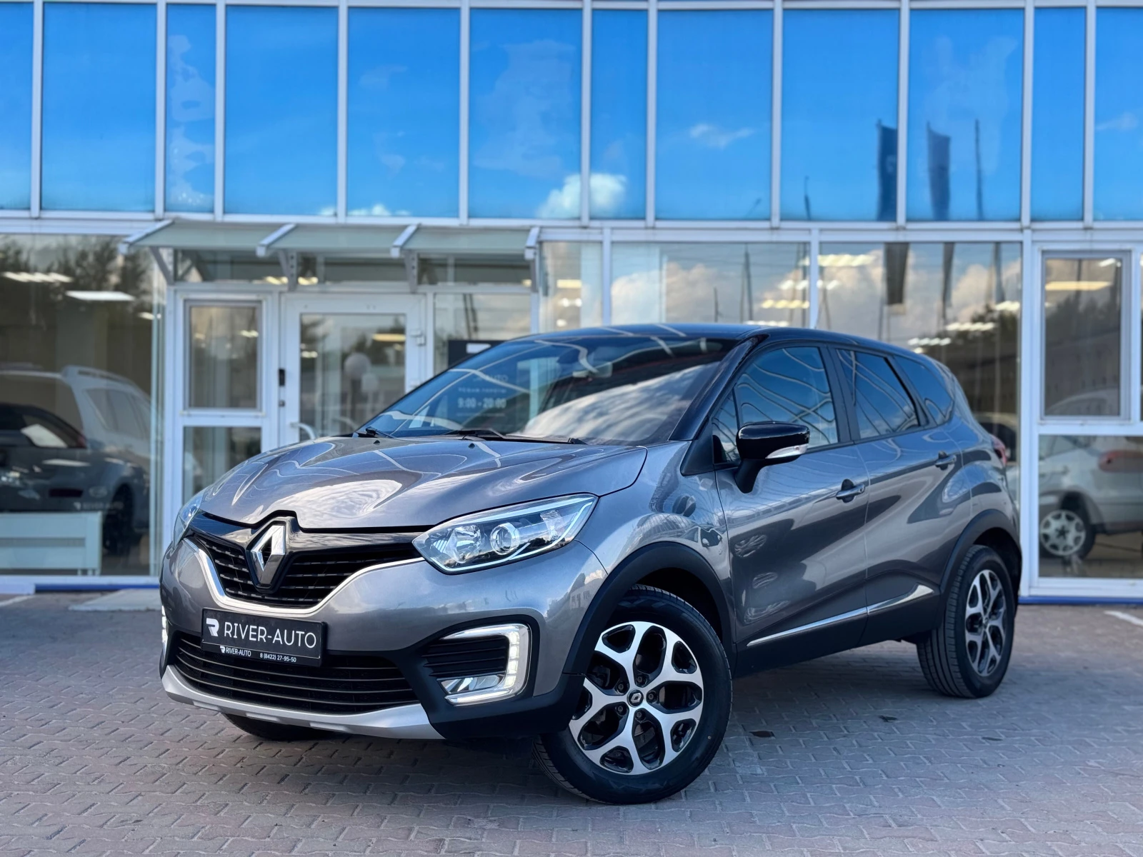 Renault Kaptur, 2018г, передний привод, вариатор