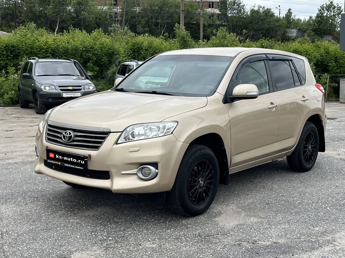 Toyota RAV4, 2011г, полный привод, вариатор