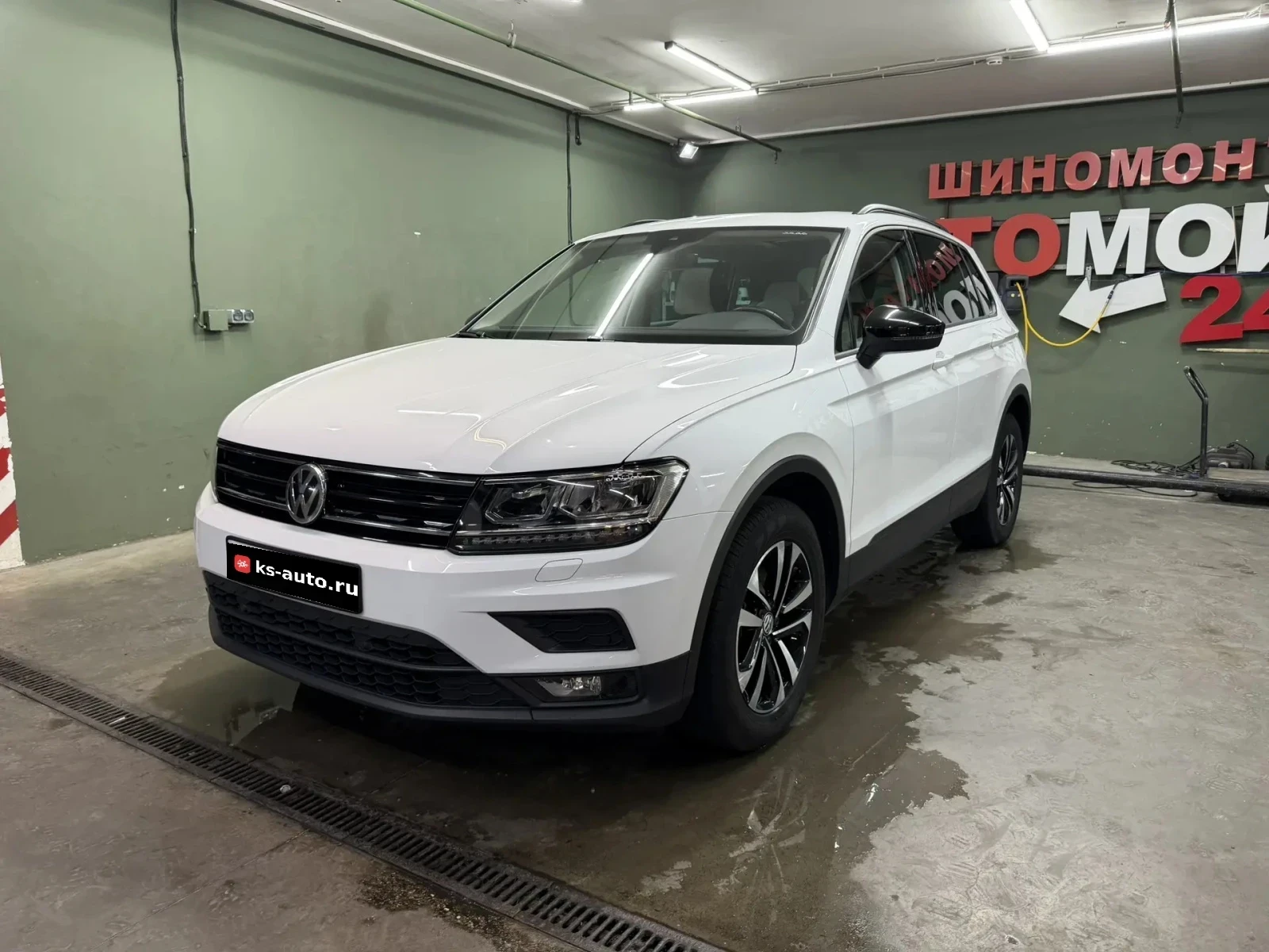 Volkswagen Tiguan, 2020г, передний привод, робот