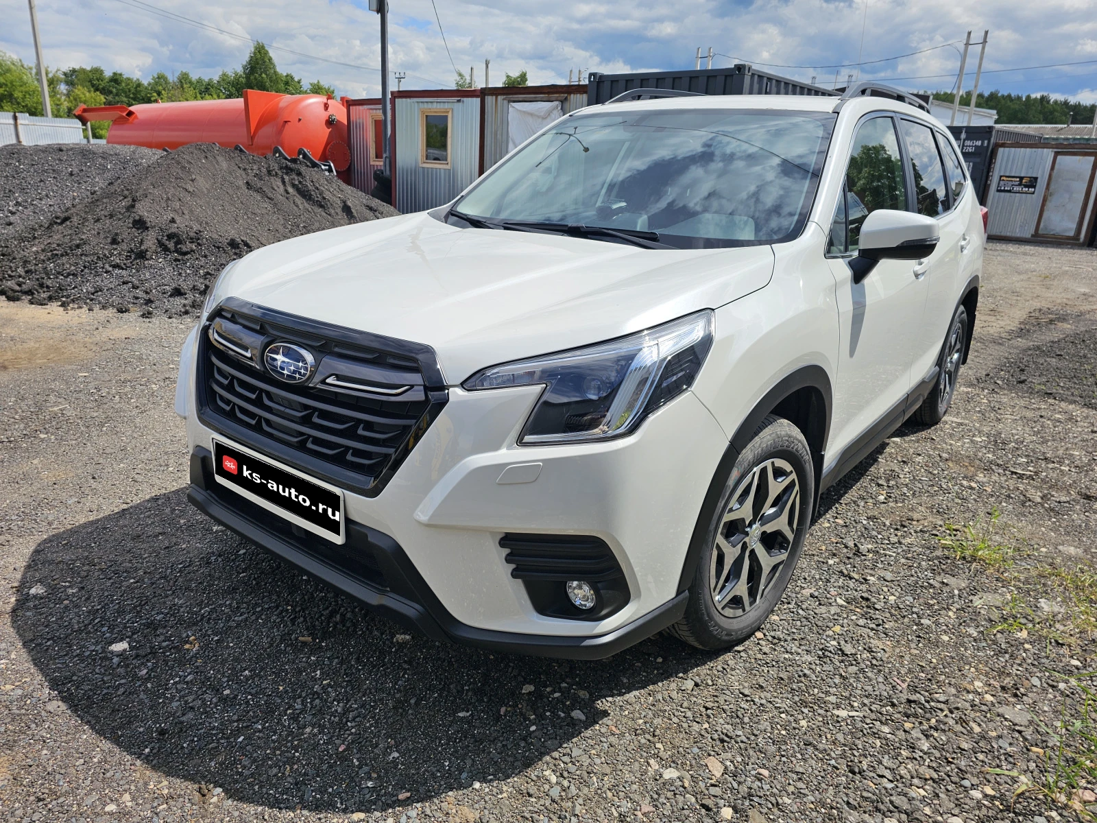 Subaru Forester, 2021г, полный привод, вариатор