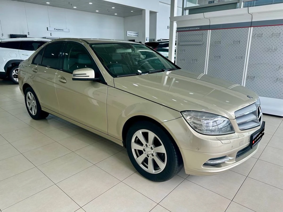 Mercedes-Benz C-Класс, 2010г, задний привод, автомат
