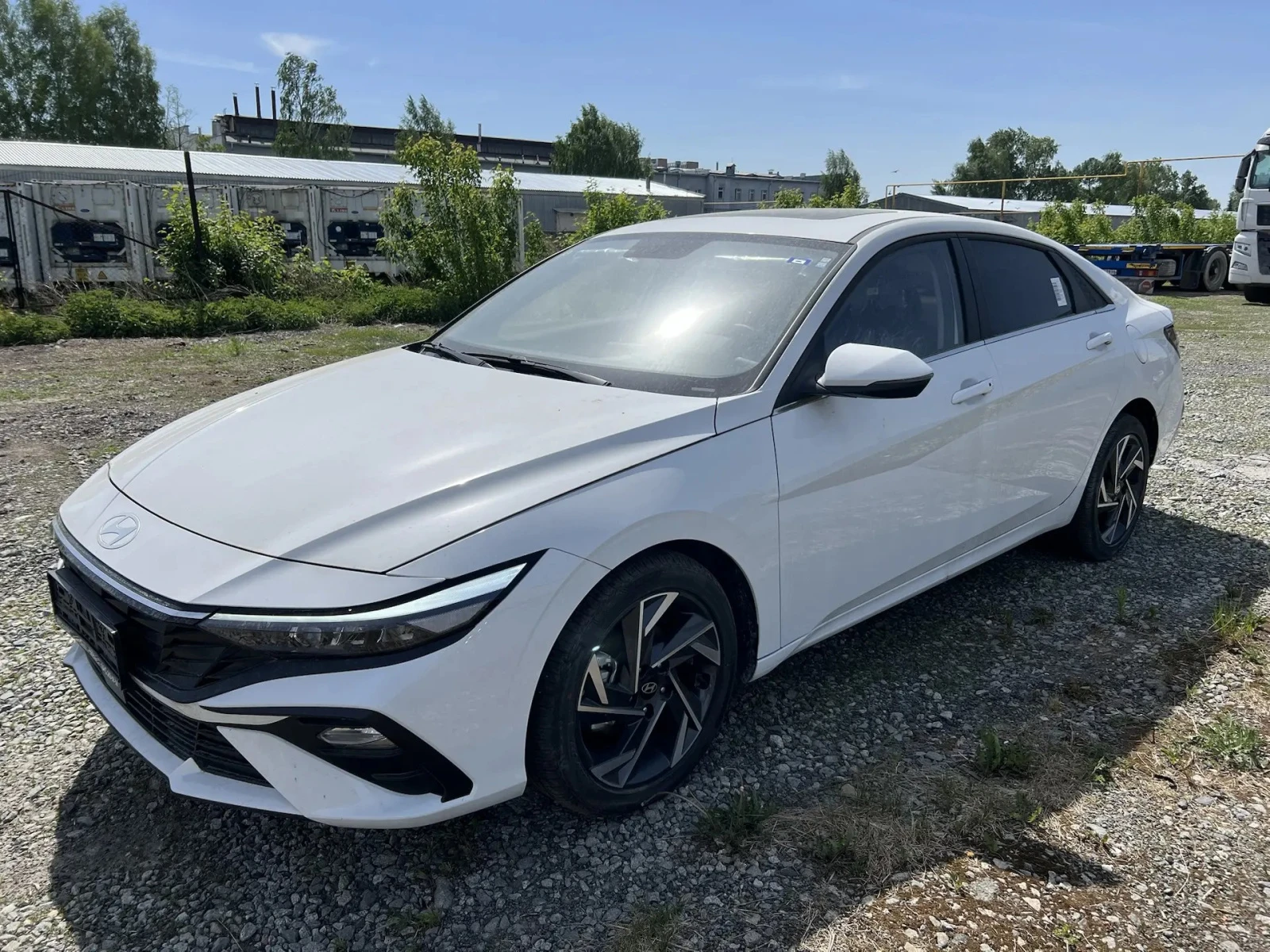 Hyundai Elantra, 2023г, передний привод, вариатор