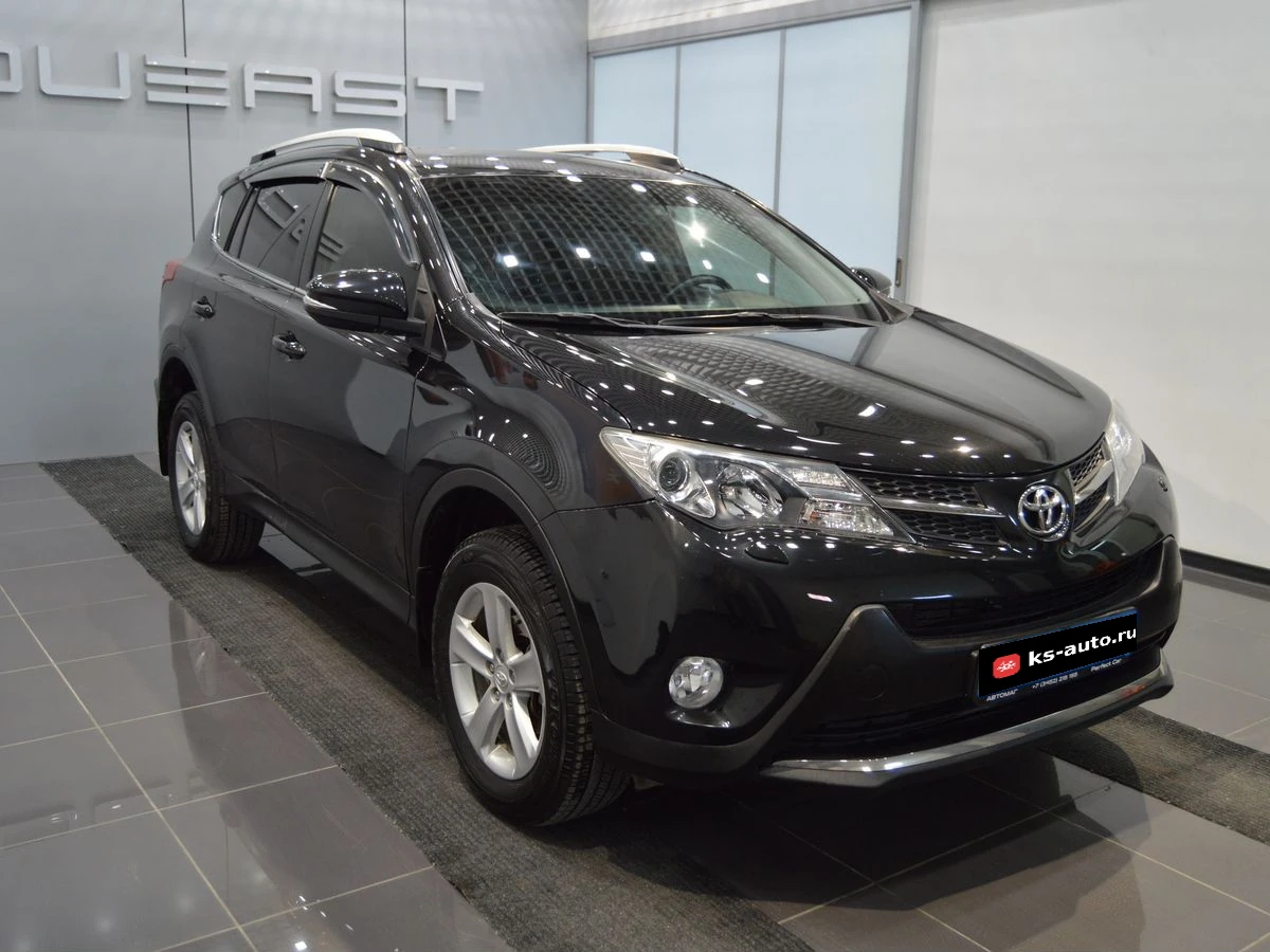 Toyota RAV4, 2014г, полный привод, вариатор