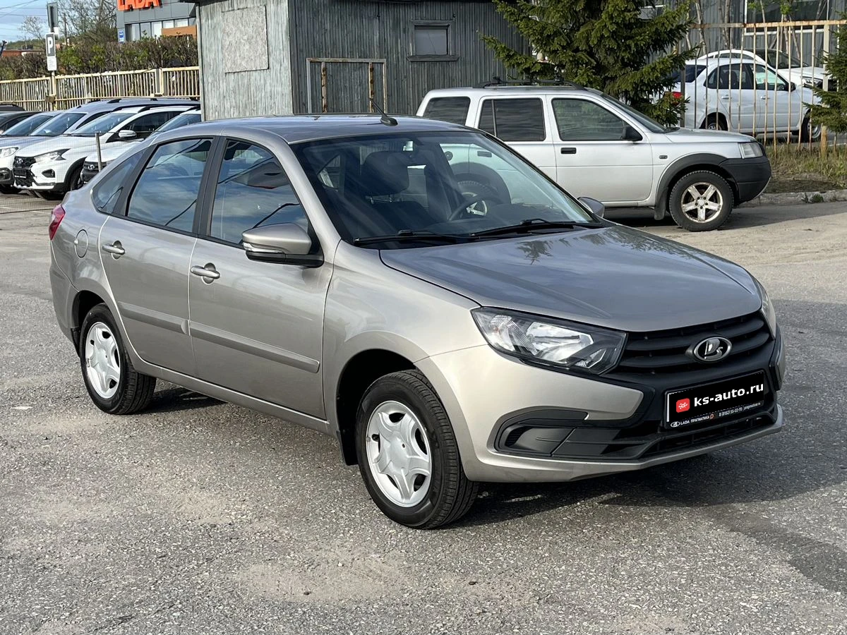 Lada (ВАЗ) Granta, 2022г, передний привод, механика