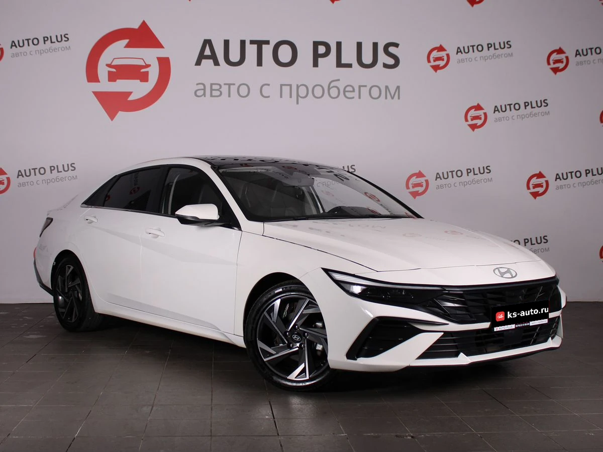 Hyundai Elantra, 2023г