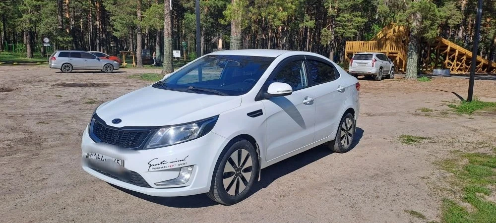 Kia Rio, 2012г, передний привод, автомат