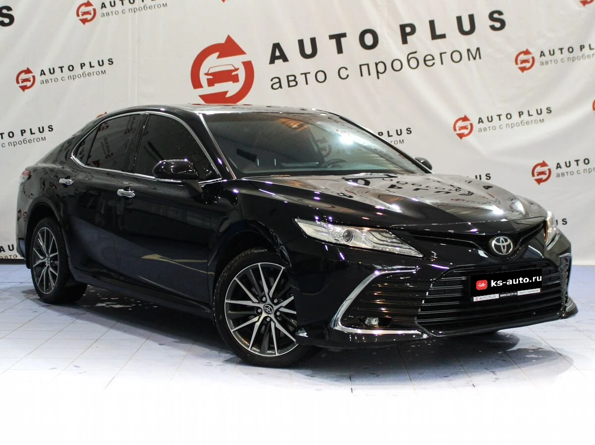 Toyota Camry, 2022г, передний привод, автомат