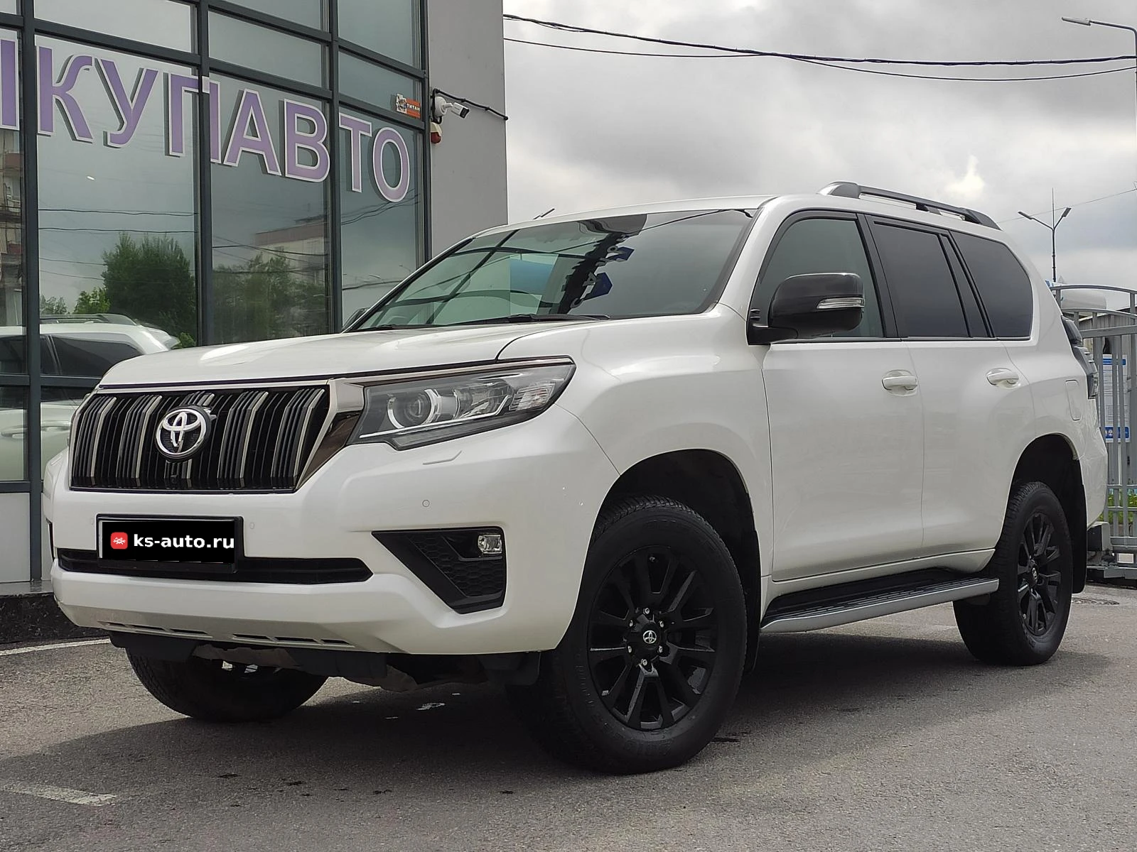 Toyota Land Cruiser Prado, 2021г, полный привод, автомат