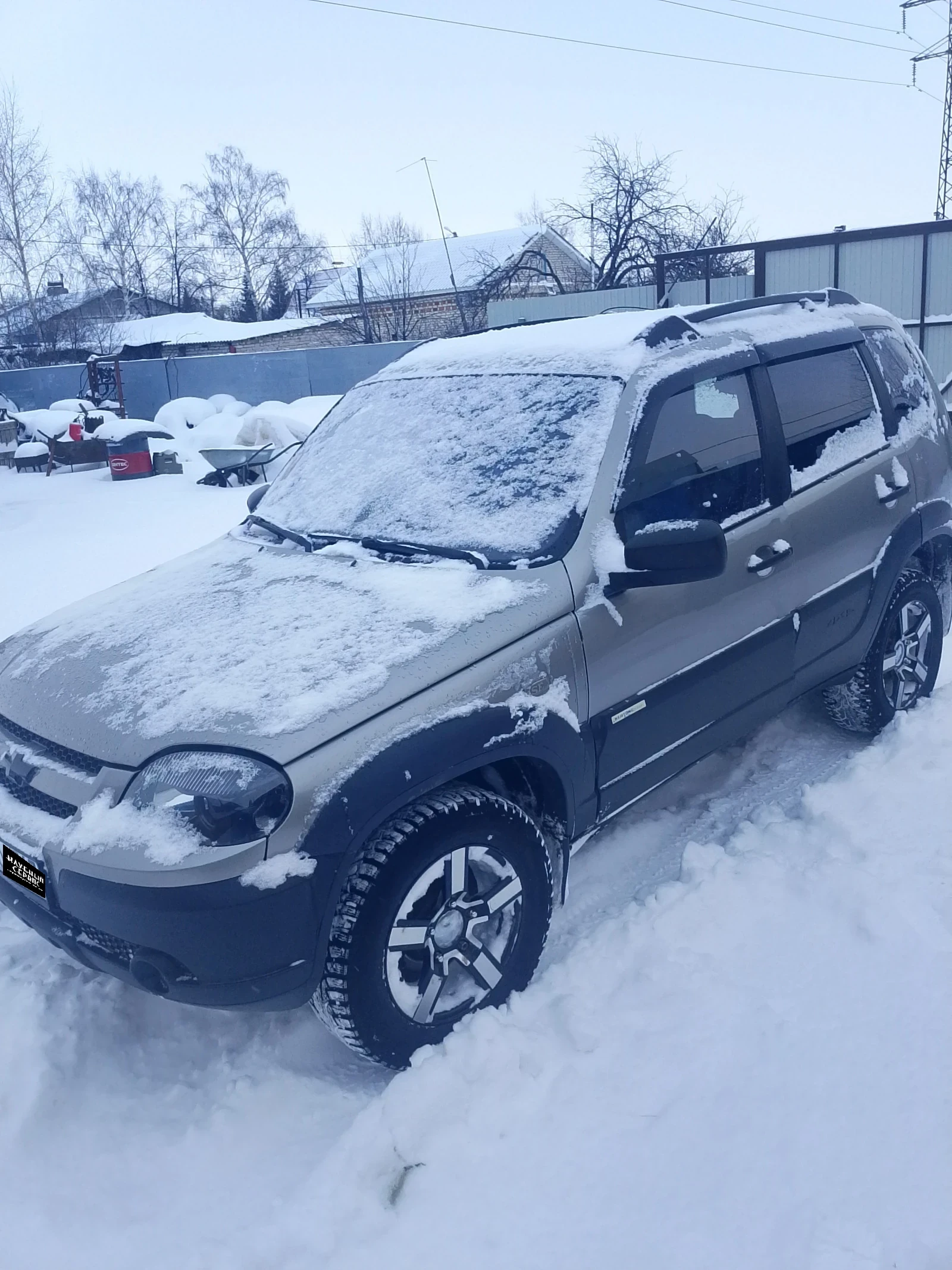 Chevrolet Niva, 2012г, полный привод, механика