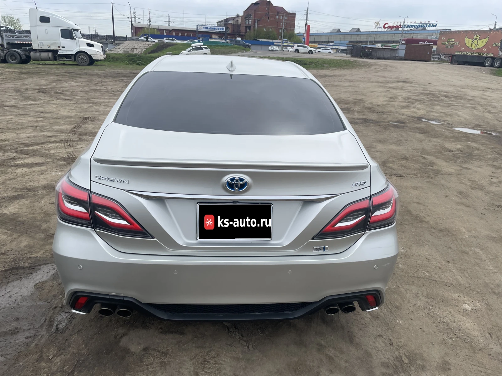 Toyota Crown, 2019г, задний привод, вариатор
