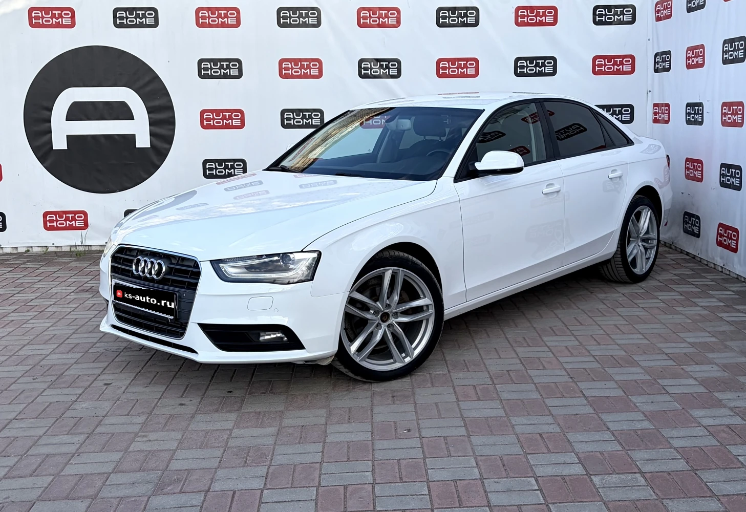 Audi A4, 2012г, передний привод, вариатор