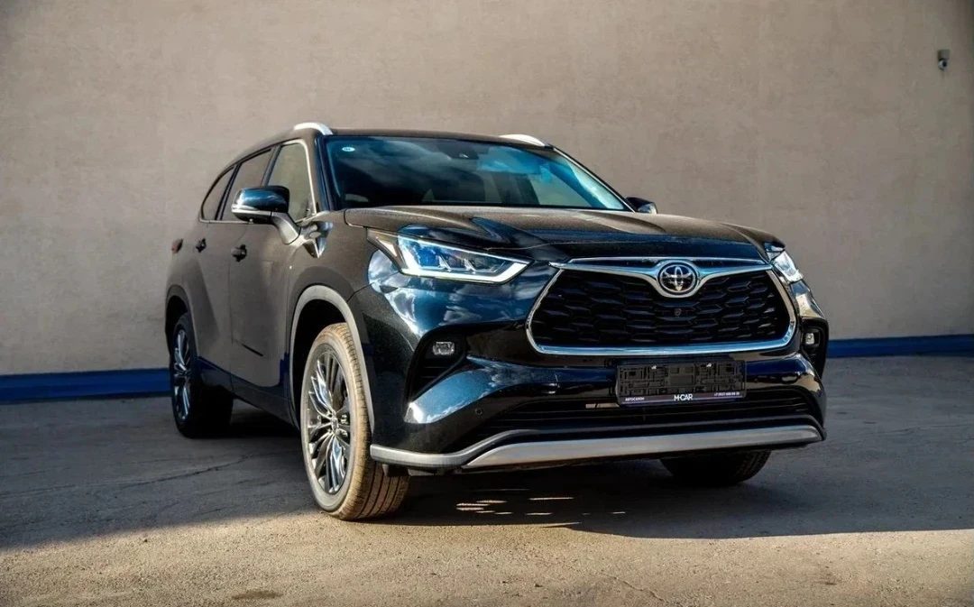 Toyota Highlander, 2026г, полный привод, автомат