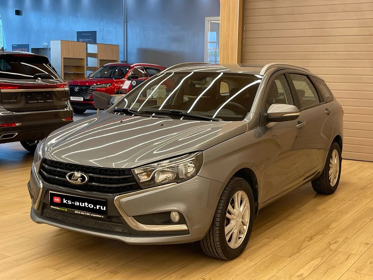 Lada (ВАЗ) Vesta, 2018г, передний привод, робот